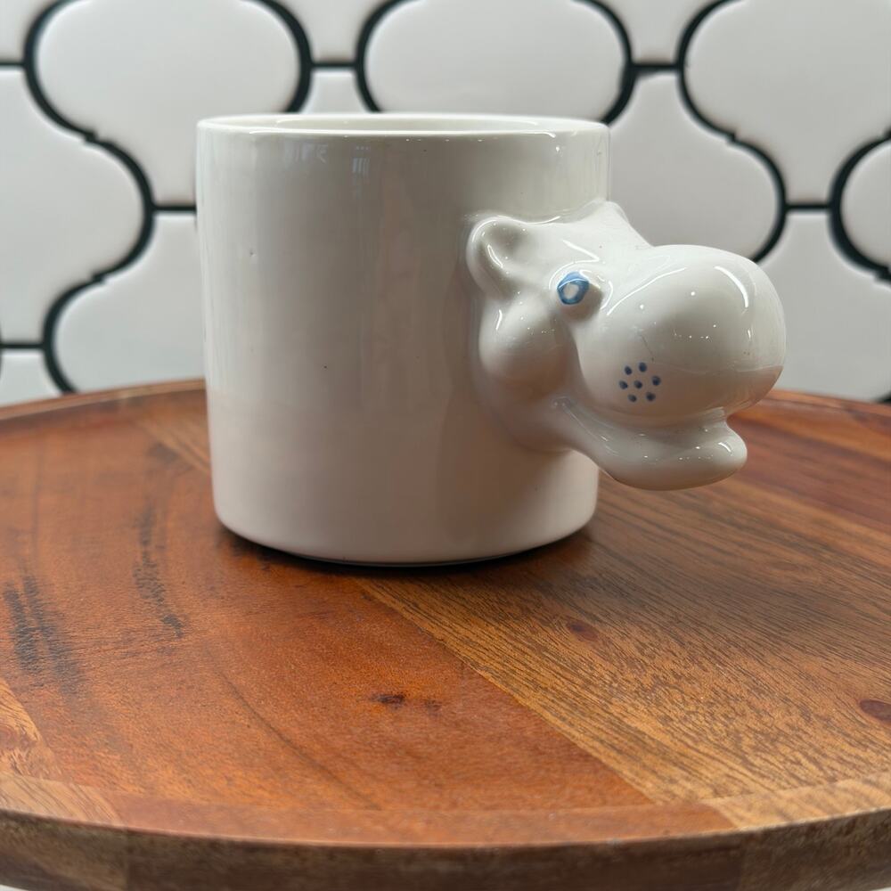Vintage Carlton Ware White Hippo cup mug rare find Made in England hippopotamus